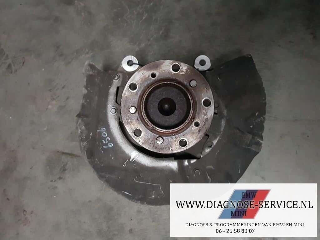 BMW M5 V10 E60 E61 fusee stuk links voor  BMW 2282879, -, Utilisé, -, Enlèvement ou Envoi