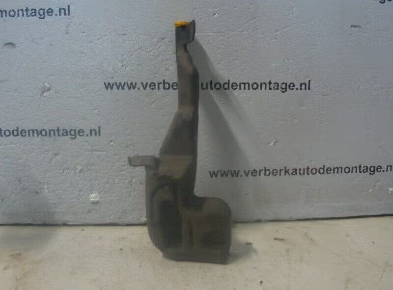 RUITENSPROEIERRESERVOIR Opel Astra H (L48) (01-2004/05-2014), Bahnhofsplatz 65423 Rüsselsheim am Main, DE, Enlèvement ou Envoi