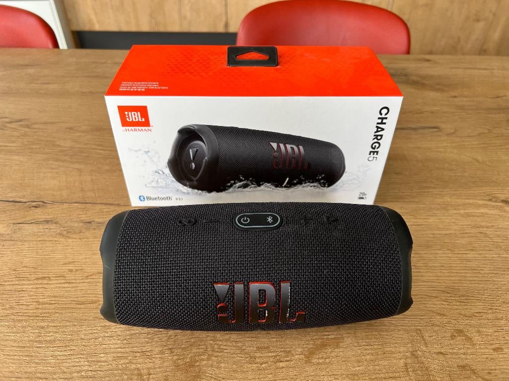 JBL Charge 5 zwart, Audio, Tv en Foto, Luidsprekerboxen, Gebruikt, JBL, Ophalen of Verzenden, Center speaker