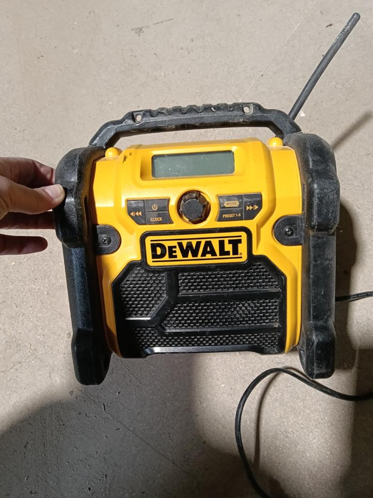 Bouwradio, Ophalen, Bouwradio