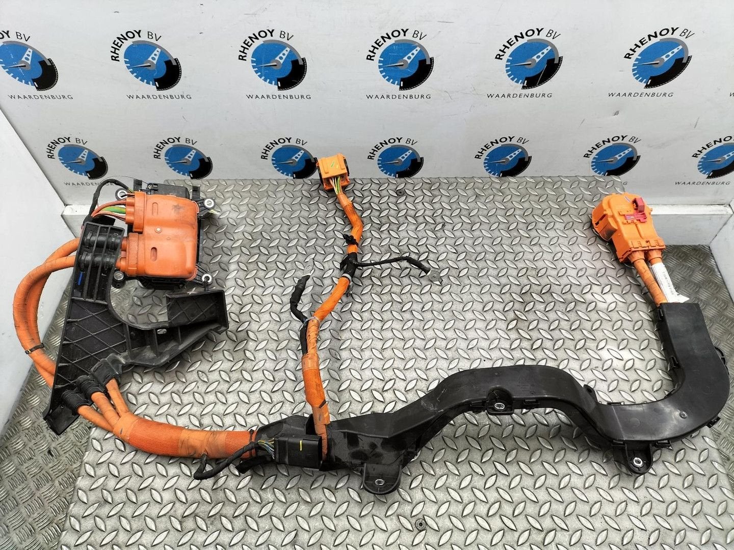 FORD MUSTANG SUV PREMIUM AWD [EV_HIGH_VOLTAGE_BOX_CONNECTOR], Ophalen of Verzenden, Gebruikt, Stiba lid