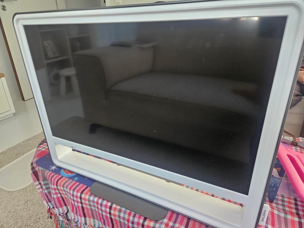 Salora 24inch hd tv, Ophalen