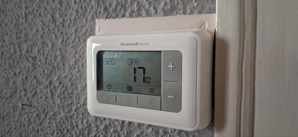 Thermostat Honeywell Home T4, Bricolage & Construction, Thermostats, Comme neuf, Thermostat intelligent, Enlèvement