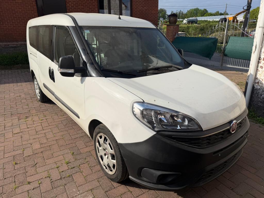 Fiat doblo 77.000 km ne demarre pas., https://public.car-pass.be/vhr/ba9b0f97-0a5e-4bf0-aec5-09be4ee2470c, Achat, 6 portes, Euro 6