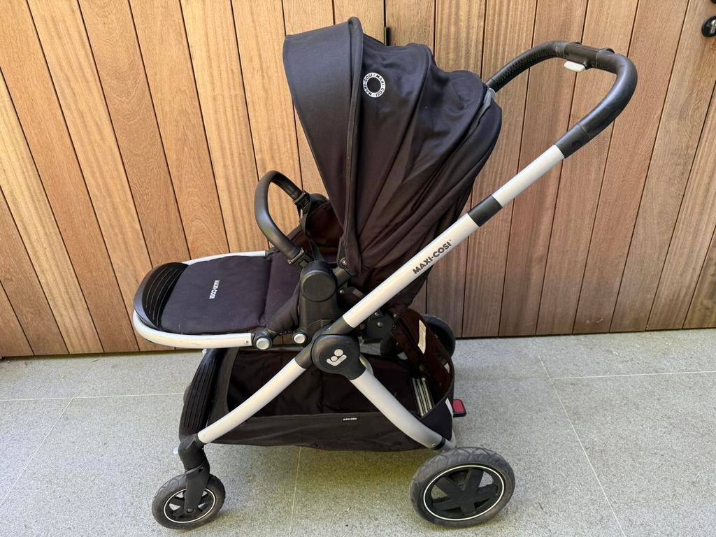 Poussette Maxi Cosi de 22 kg maximum - 90€ !, Enlèvement, Comme neuf