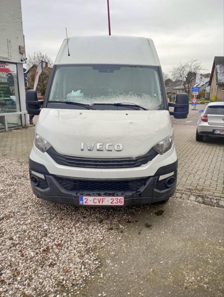 Euro 6 lengte 3 2.3 liter ivecco bus, Auto's, Bestelwagens en Lichte vracht, Euro 6, Diesel, Particulier, Te koop