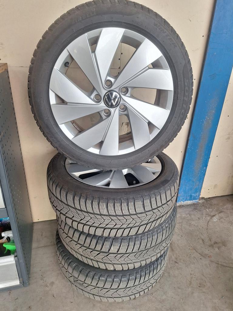 Volkswagen Golf Winterset 17 Inch Origineel, Ophalen, Gebruikt, -, -