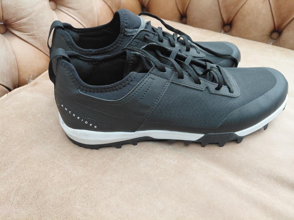 Maat 44 mountainbike schoenen, Enlèvement