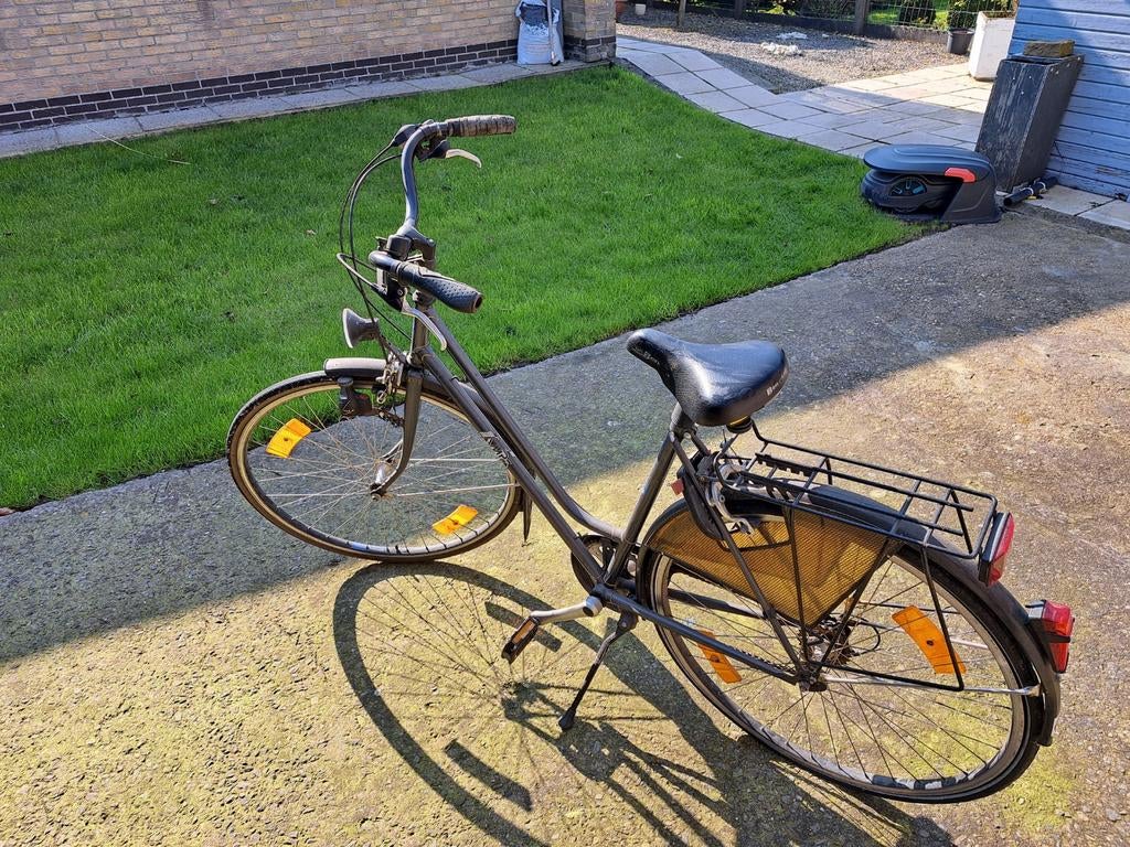 Damesfiets, Ophalen