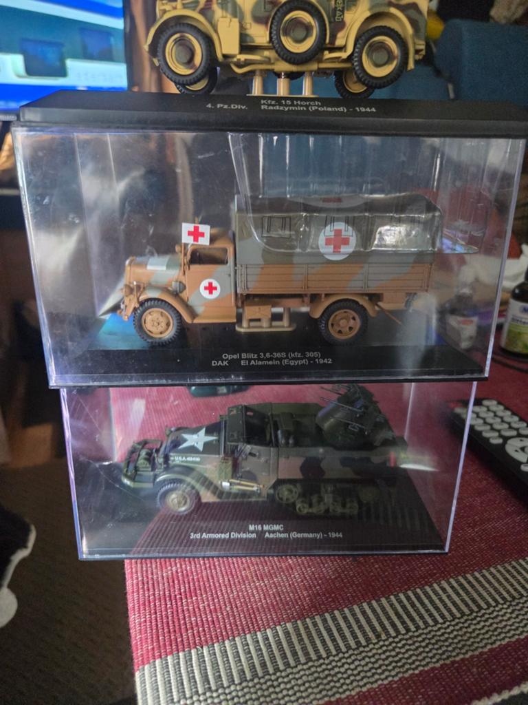 3 pièces d'Opel Blitz M16 et Horch militaires ensemble 30 eu, Envoi