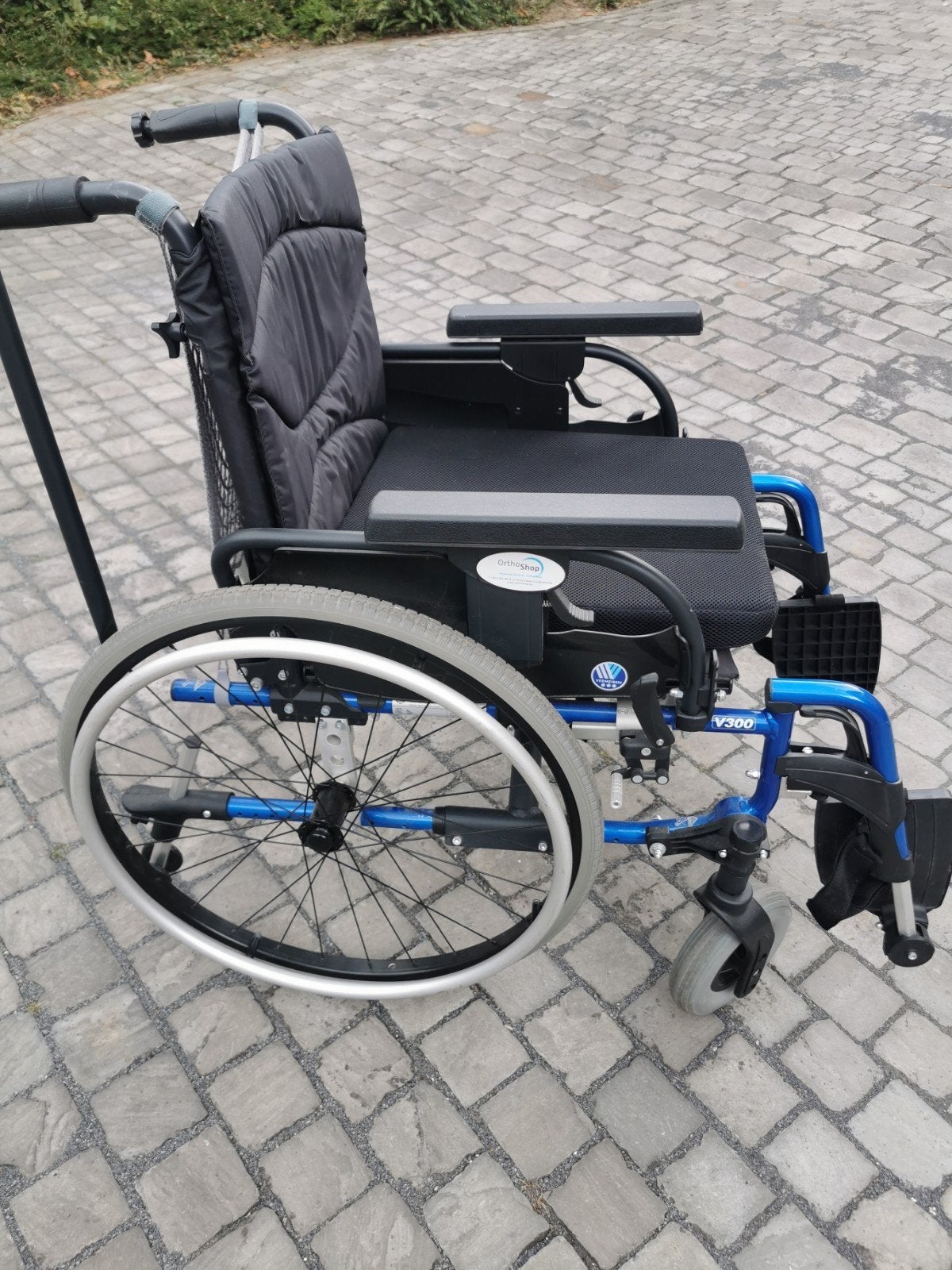rolstoel vermeiren V300 lichtgewicht meer info 0488826971, Diversen, Rolstoelen, Ophalen of Verzenden, Inklapbaar, Zo goed als nieuw