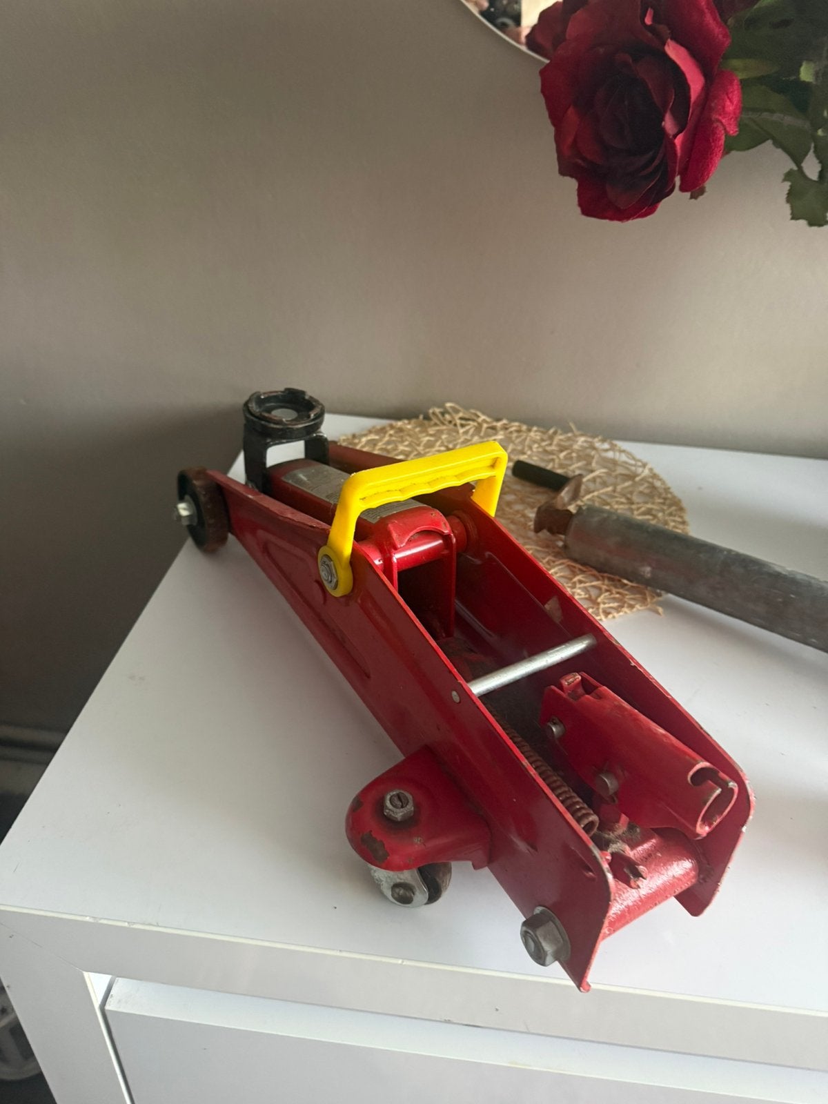 Auto krik, Enlèvement, Comme neuf