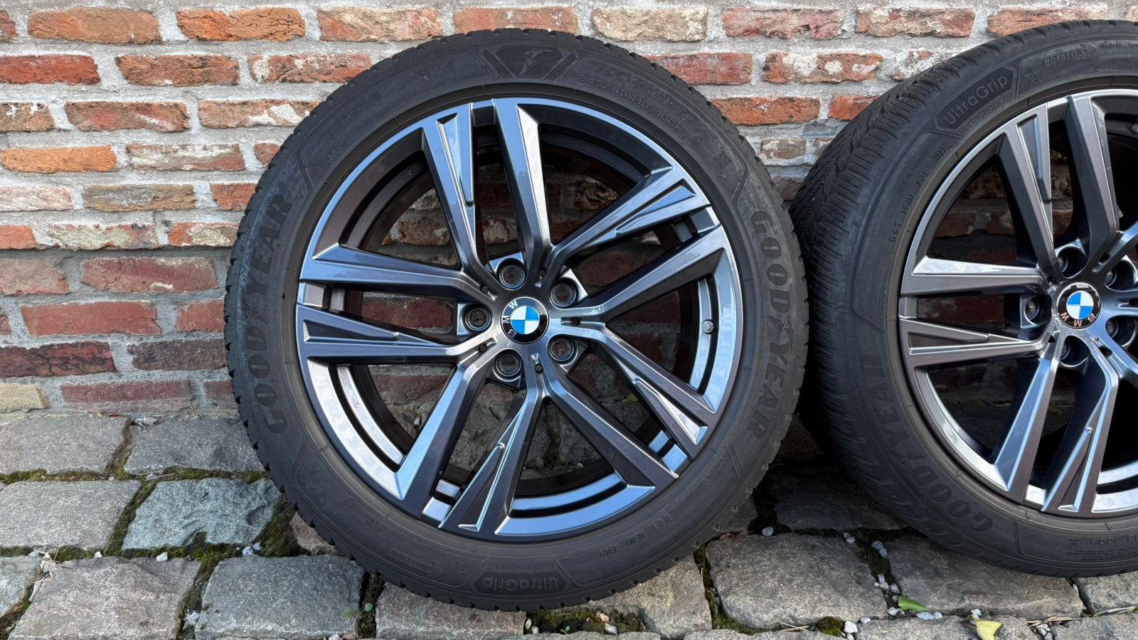 KIT HIVER BMW SÉRIE 4 I4 GRAN COUPÉ 245/45/R18 GOODYEAR, Pneus et Jantes, Véhicule de tourisme, 18 pouces, Enlèvement
