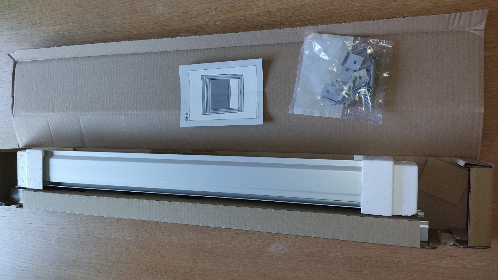 Store occultant compatible velux MK04 couleur crème > Neuf !, Enlèvement, Occultant