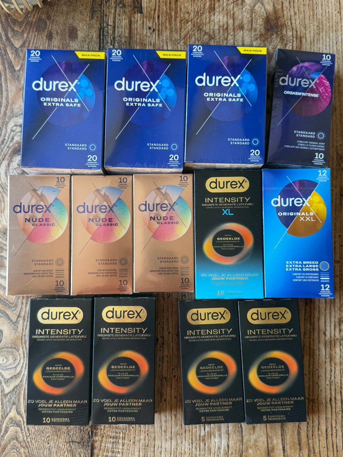 Durex - Lot de 13 boîtes - 6 types différents, Bijoux, Sacs & Beauté, Beauté | Soins du corps, Neuf, Envoi