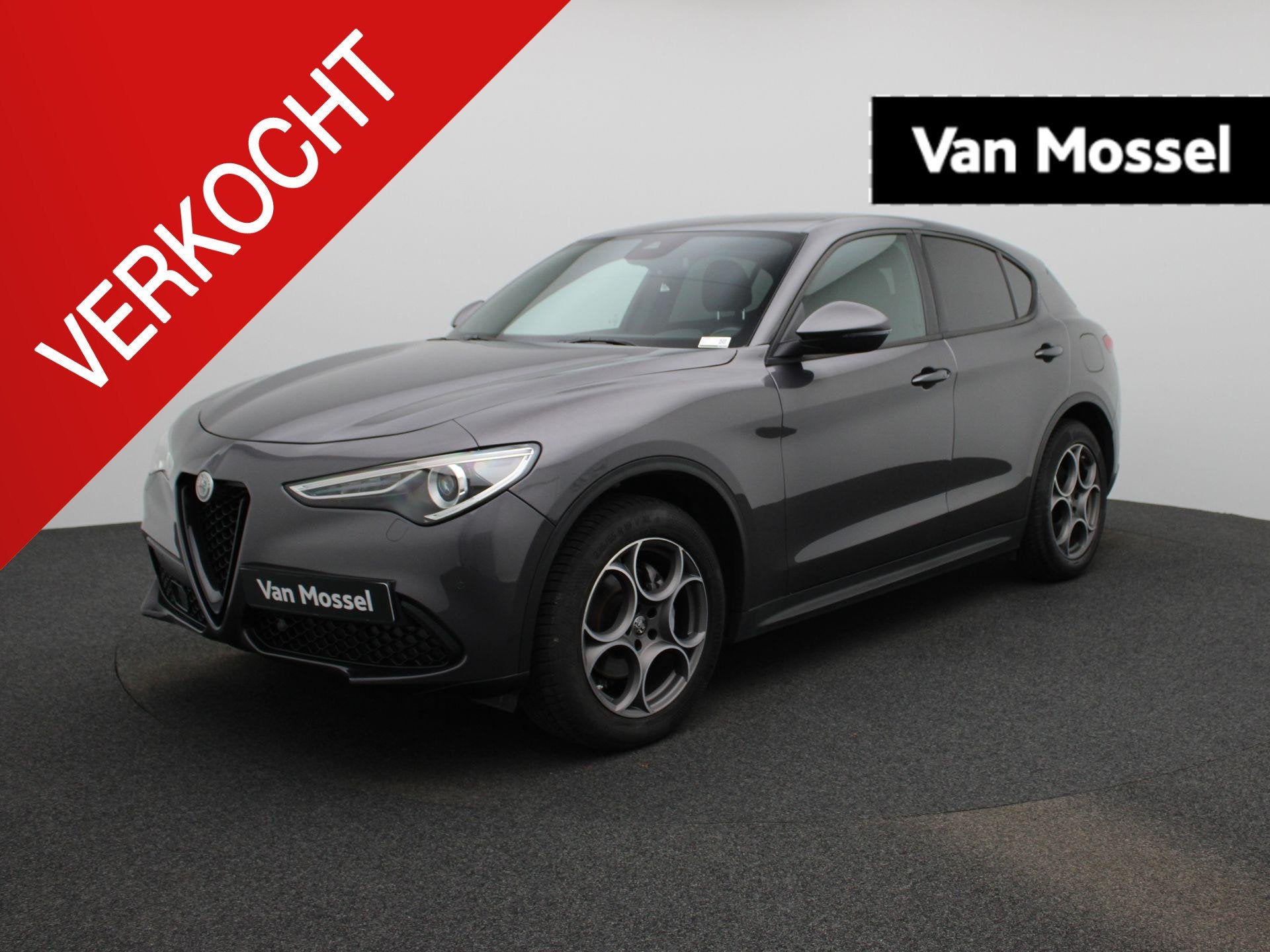 Alfa Romeo Stelvio 2.0 200 Sprint AWD (automatique), Autos, Alfa Romeo, 1660 kg, Argent ou Gris, Entreprise, https://public.car-pass.be/vhr/ba2a77d7-23c3-4e07-8f15-a77aedb3731a