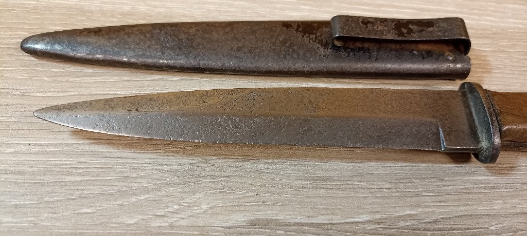 Couteau de botte Allemand ERN Solingen 100% Original ww2, Enlèvement ou Envoi, Armée de terre, Autres types