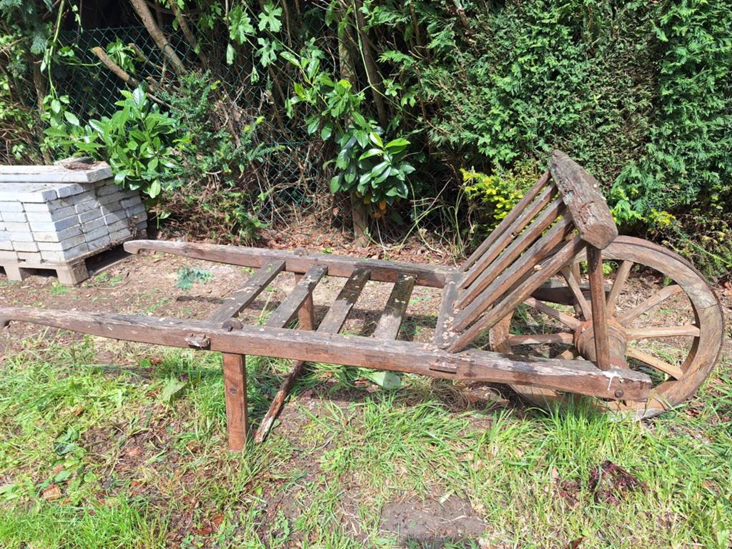 Vieille brouette en bois, Jardin & Terrasse, Enlèvement