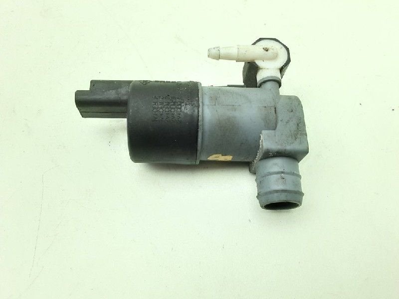 LAVE-GLACE POMPE AVANT Nissan Qashqai (J11) (01-2013/-), Dhr. M. Roggen, Stadsweg 37 37
9917 PV  WIRDUM GR., NL, Nissan, Utilisé