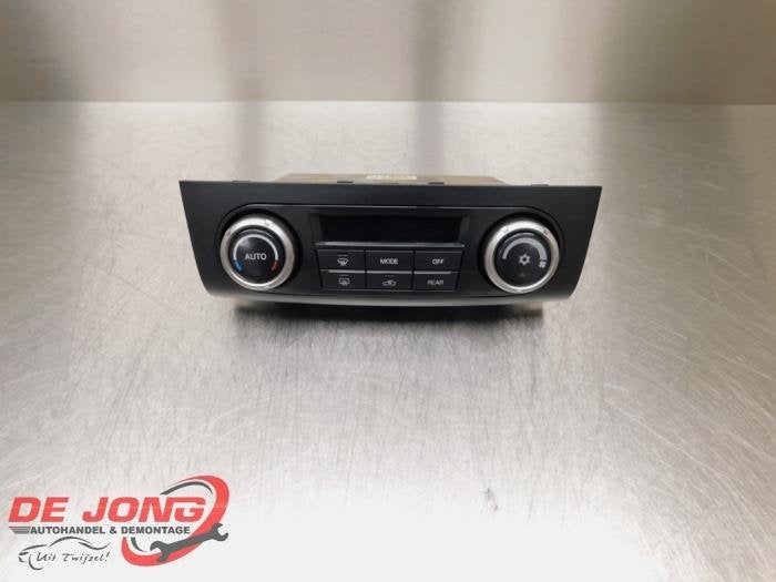 Panneau de commandes chauffage d'un Mitsubishi Pajero, -, 3 mois de garantie, Utilisé, Mitsubishi