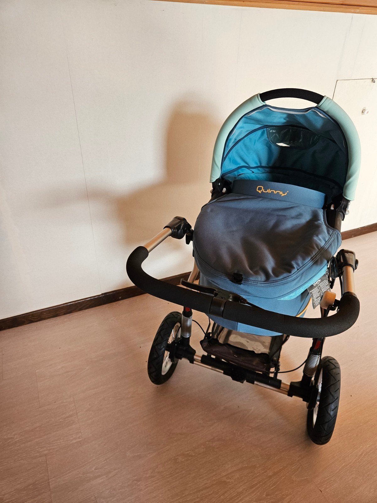 Kinderwagen Quinny, Enfants & Bébés, Pneus, Quinny, Enlèvement, Utilisé