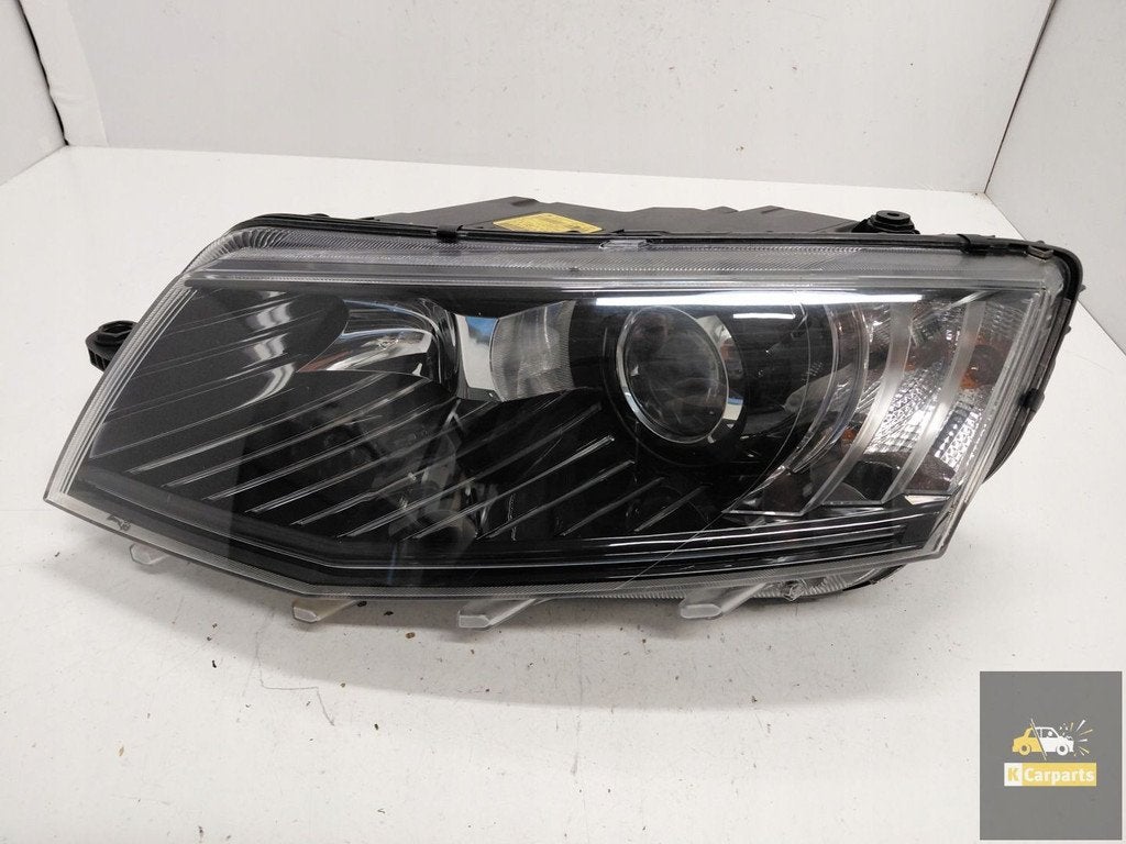 5E1941015B, Liens pour phares au x non et LED pour Skoda Oct, Autos : Pièces & Accessoires, Infoline@skoda-auto.cz, Tr. Vaclava Klementa 869
293 01  Mlada Boleslav, CZ