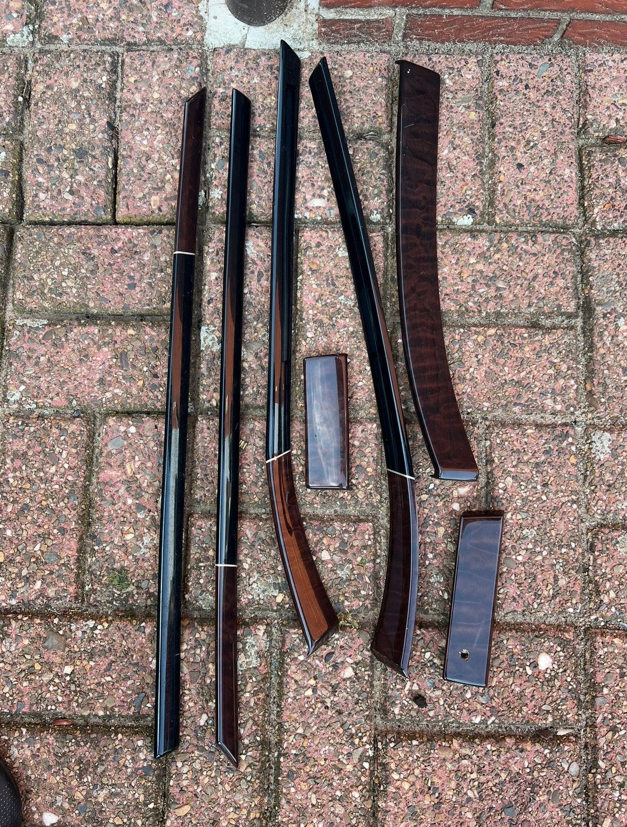 Deurlijsten BMW E39, Ophalen, BMW