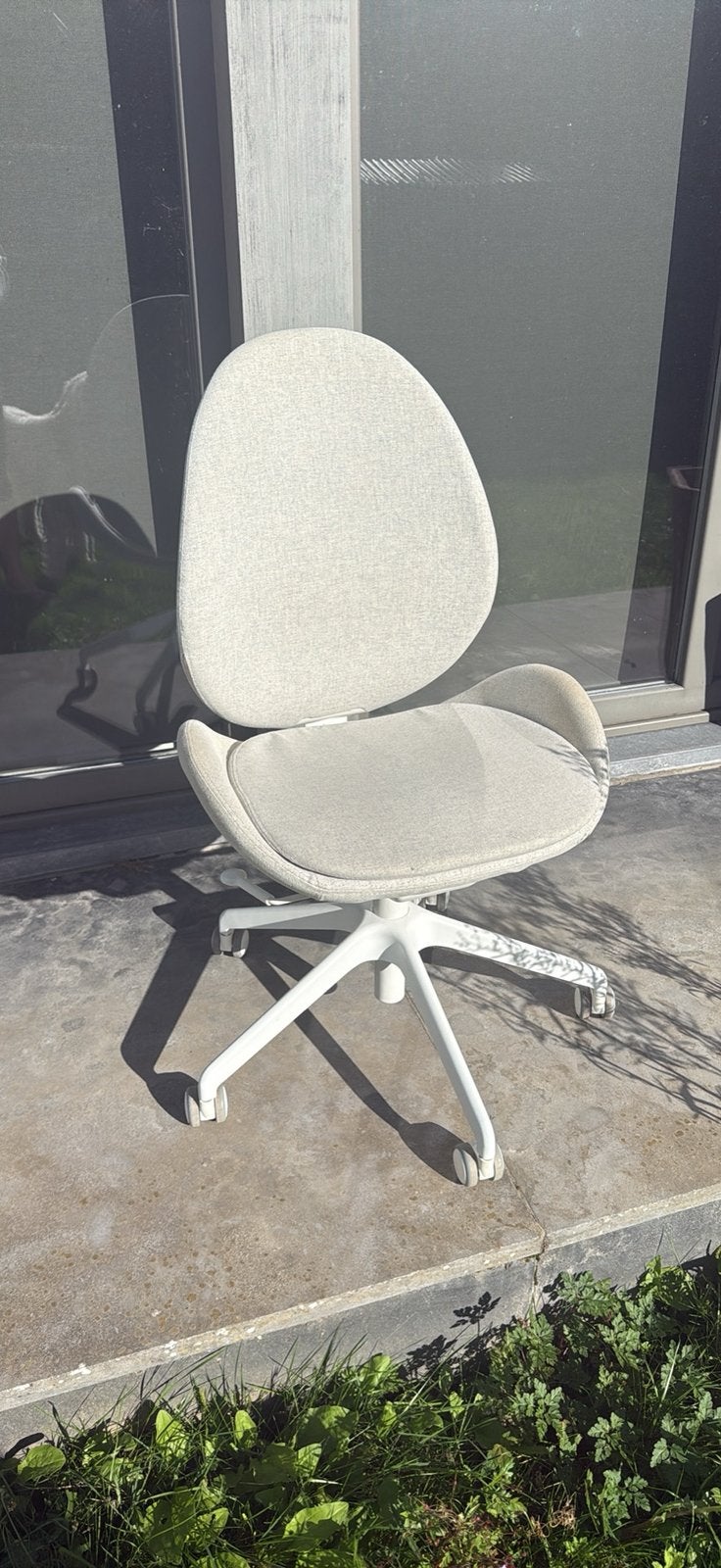 Ikea bureaustoel Hattefall beige, Ophalen, Zo goed als nieuw, Beige, Bureaustoel