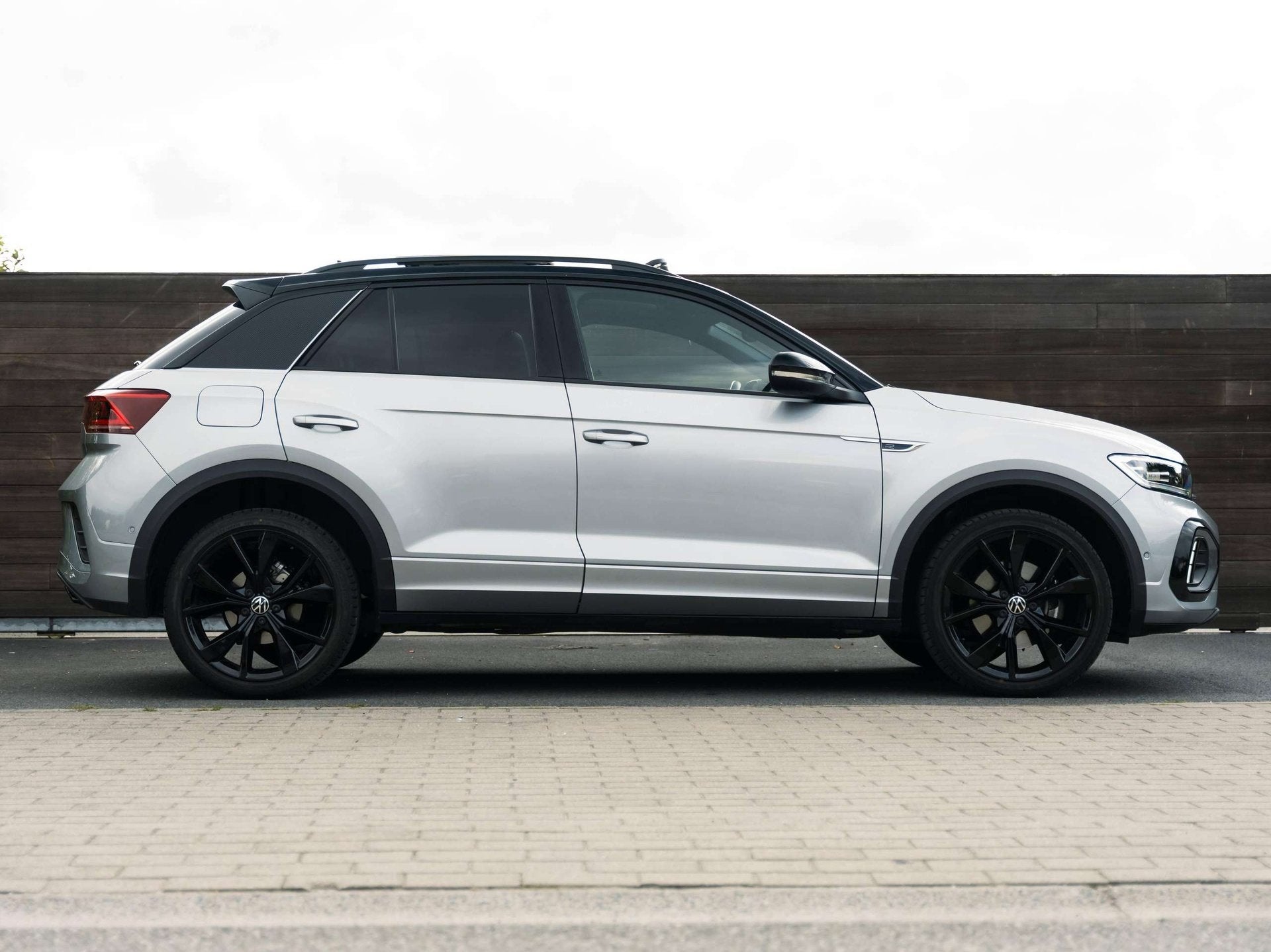Volkswagen T-Roc T-Roc 1.5 TSI R-Line Ultimate Black DSG, Auto's, Automaat, 4 cilinders, Bedrijf, 5 zetels