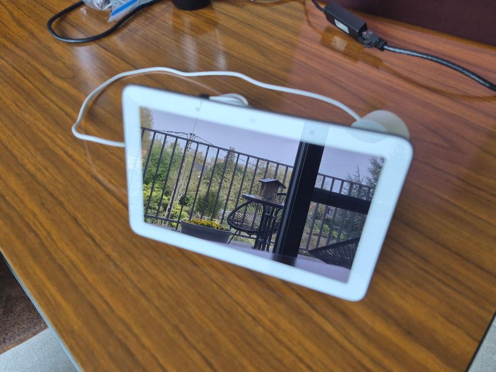 Google Nest Hub Wit/Chalk, Enlèvement ou Envoi, Comme neuf, Moins de 500 GB