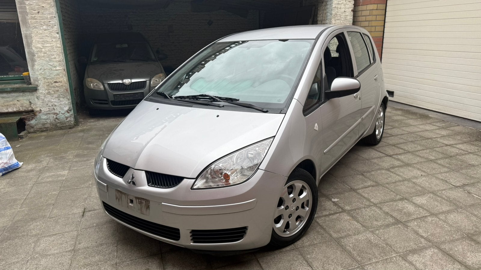 Mitsubishi Colt 1.2i Essence Euro4 8/2007 5 Portes Clim, 1124 cm³, Argent ou Gris, Achat, 135 g/km