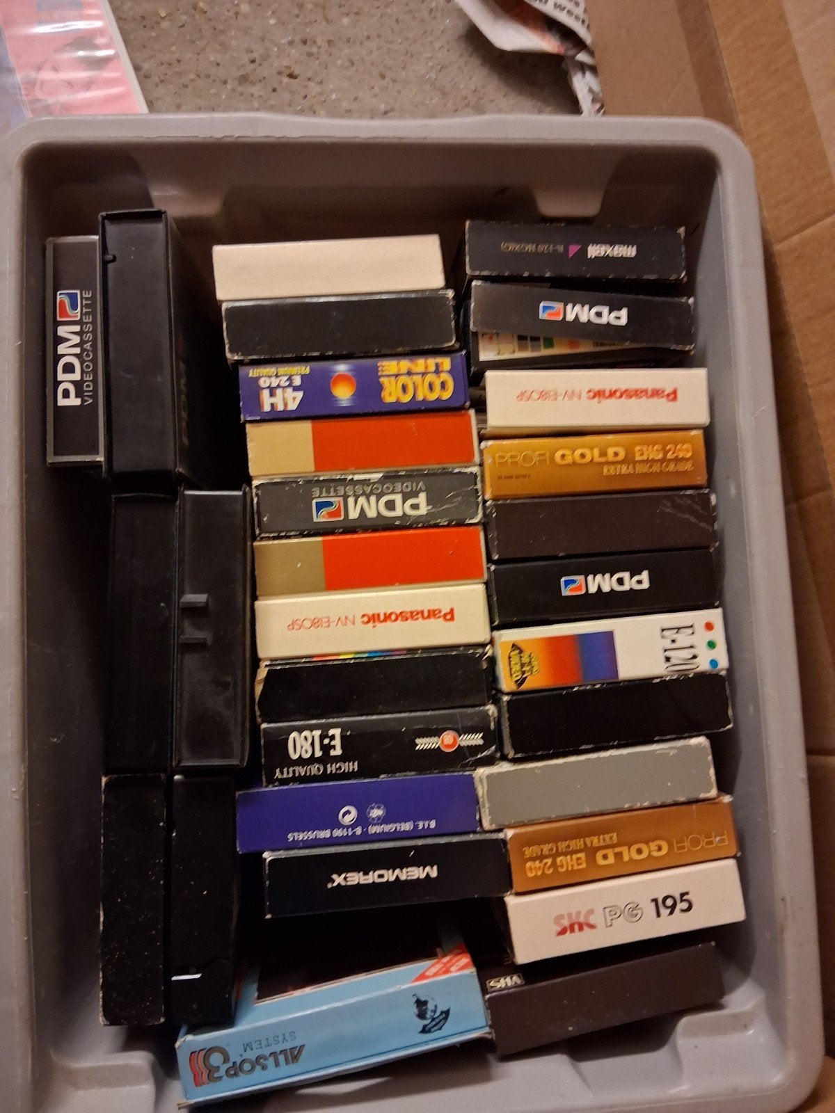 Cassettes vidéo, Antiquités & Art, Enlèvement