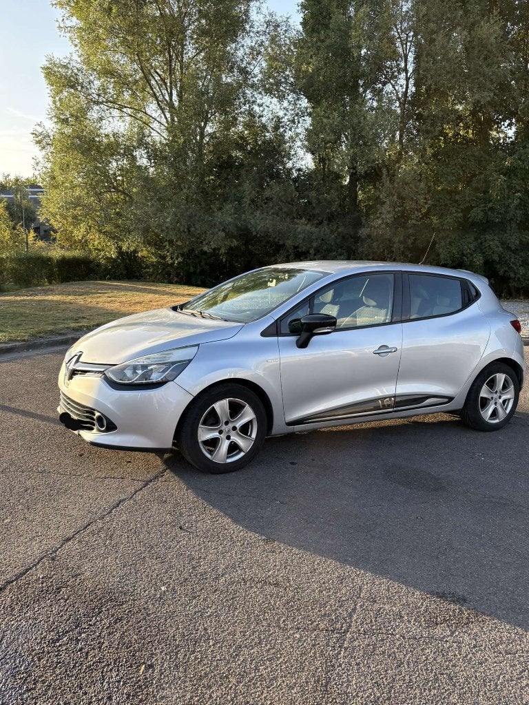 Renault Clio 4, Argent ou Gris, Achat, Euro 6, Boîte manuelle
