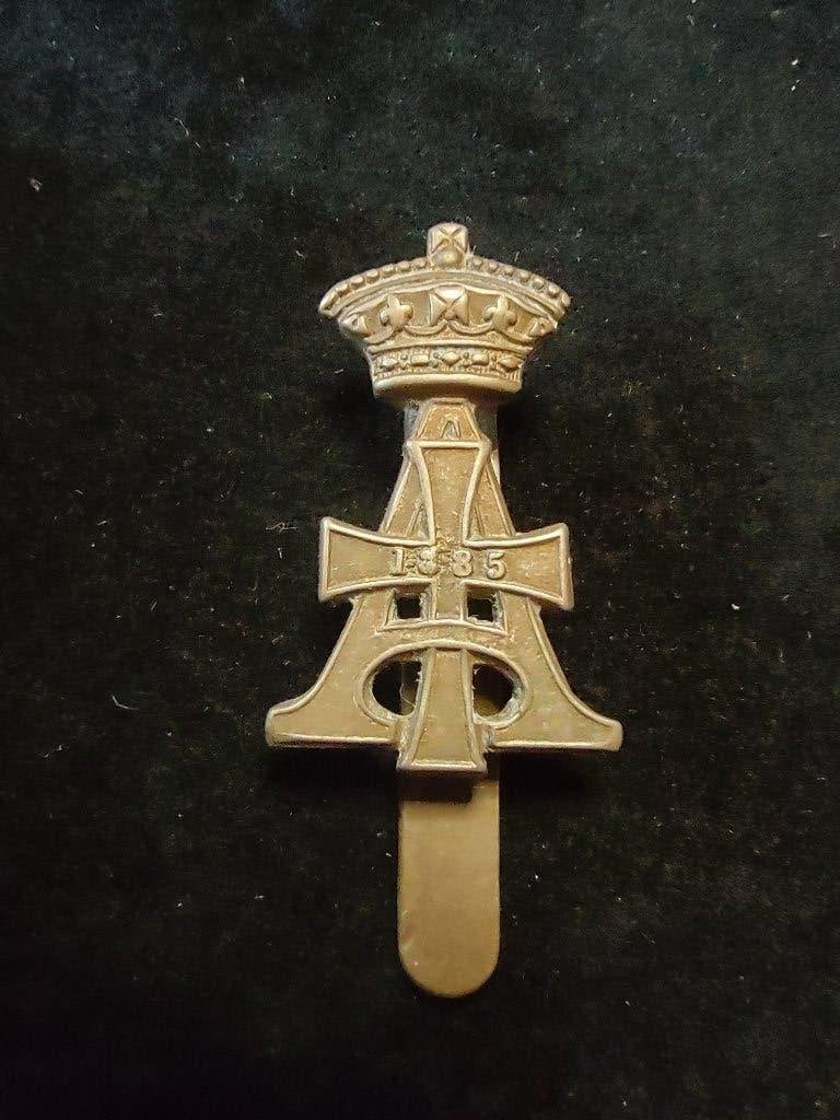 Britse badge # 232, Verzenden