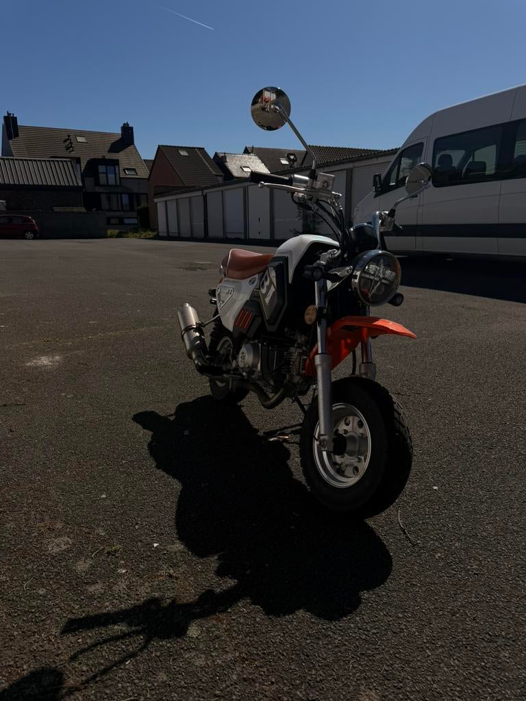 WBI kong A klasse te koop, Fietsen en Brommers, 49 cc, Zo goed als nieuw, 4 versnellingen, Ophalen