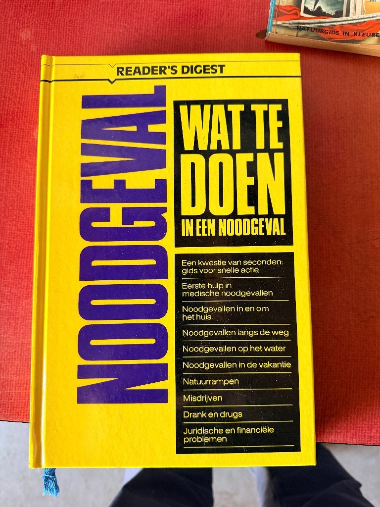 Boek noodsituatie, Ophalen of Verzenden, Nieuw