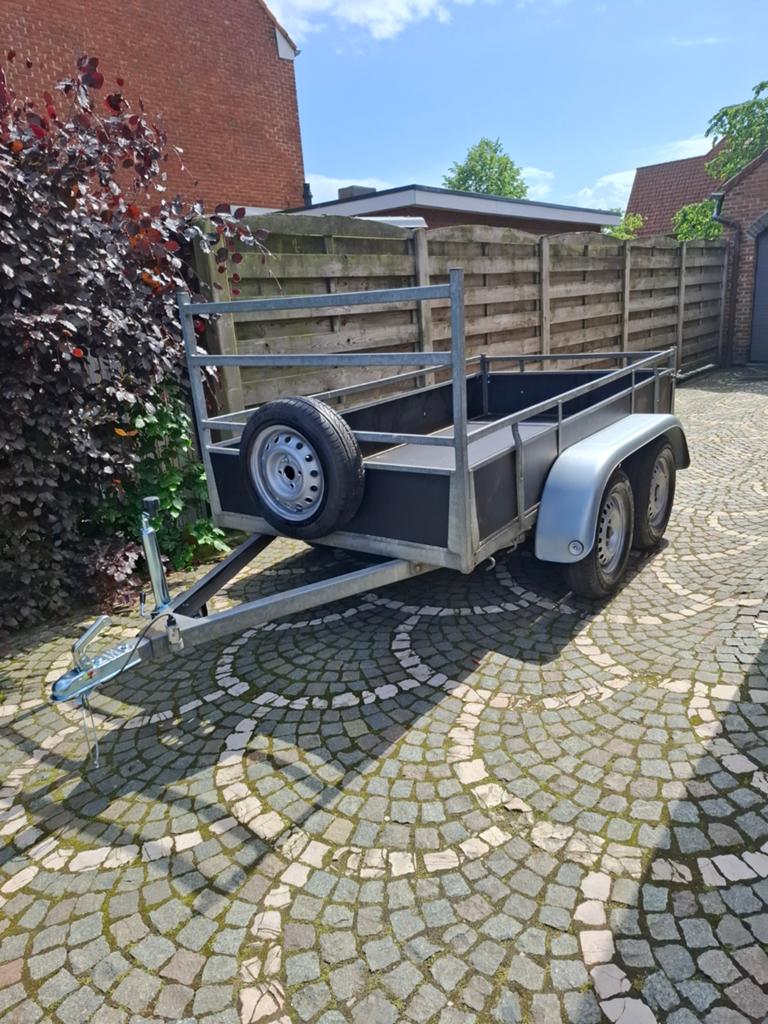 Remork aanhangwagen, Ophalen
