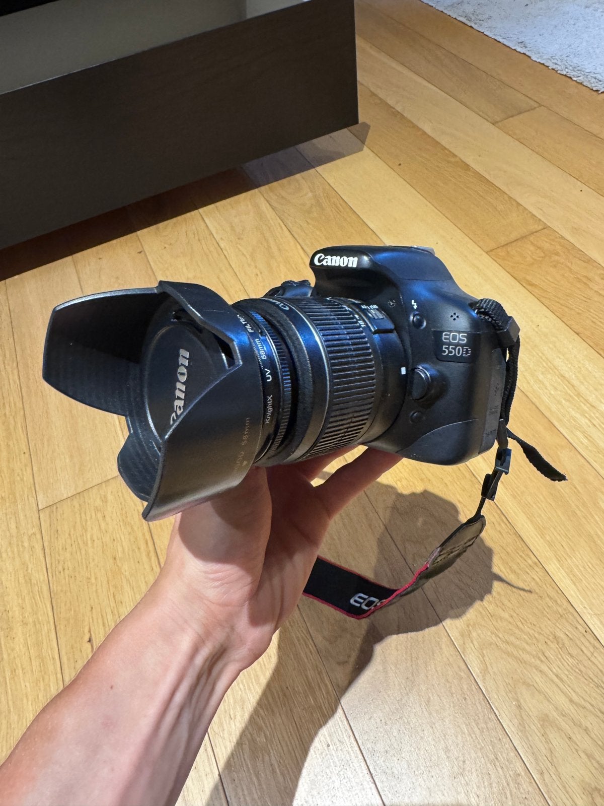 Canon EOS 550D, Ophalen, Zo goed als nieuw, Oplader, Canon
