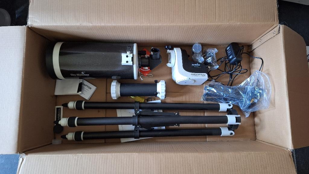 Telescoop: SKYWATCHER Skymax 127 (AZ-GTi) (f/11.8), TV, Hi-fi & Vidéo, Matériel d'optique | Télescopes, Neuf, Télescope réfracteur (lentilles)