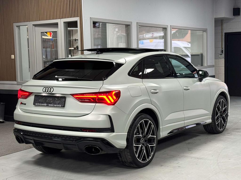 Audi RS Q3 Sportback Exclusive Sieges Daytona Carbone Color, Auto's, Automaat, https://public.car-pass.be/vhr/4a481b8e-21ce-46f2-a27c-b382d1b3610d