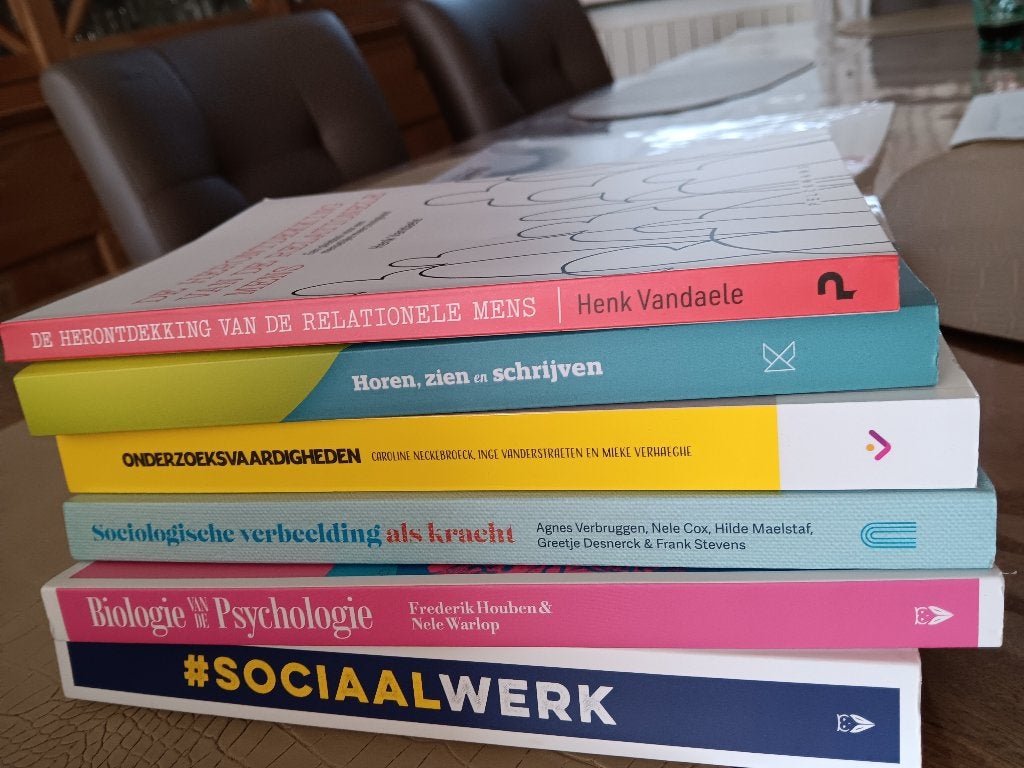 Boekenpakket Vives sociaal werk, Ophalen, Nieuw, Hogeschool
