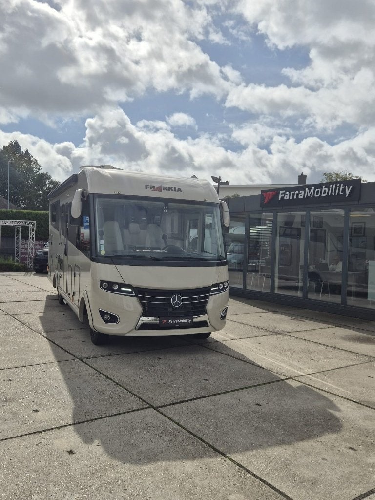 Frankia Platin 7900 QD/2020 Mercedes 3.0_V6 – Automaat, Caravanes & Camping, Jusqu'à 4, Entreprise, Intégral, Mercedes-Benz