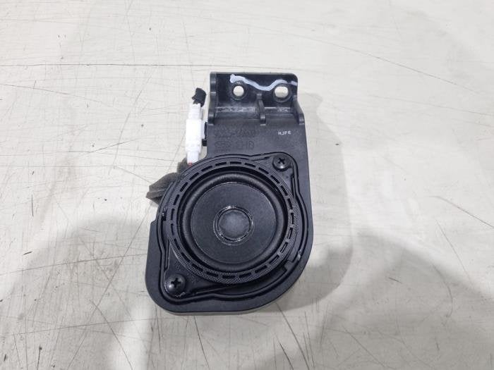 Luidspreker van een Hyundai Bayon, Auto-onderdelen, Elektronica en Kabels, Hyundai, Gebruikt, 3 maanden garantie, Ophalen of Verzenden