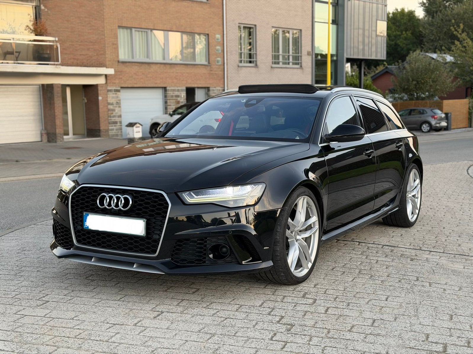 Audi RS6 4.0TFSI 560cv Full Options 1ere Main, Auto's, Automaat, Dealer onderhouden, Leder, Bedrijf