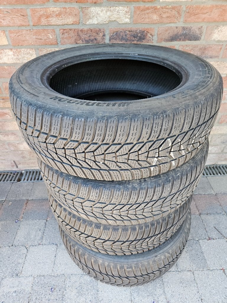 215/60 R17 winterbanden, Auto-onderdelen, Banden en Velgen, Ophalen, 17 inch, Winterbanden, Band(en)