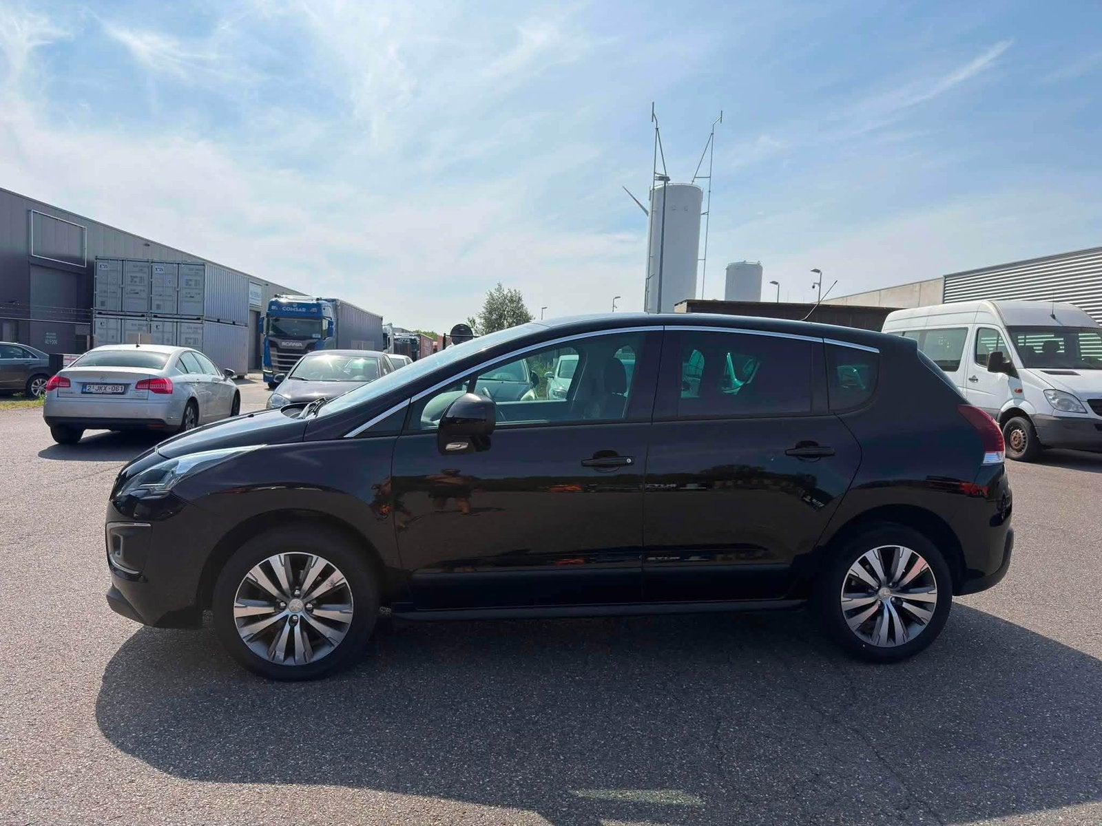 PEUGEOT 3008 1.6 HDi AUTOMAAT – NAVI – HUD CRUISE – GARANTIE, Auto's, Automaat, Zwart, 4 cilinders, 110 g/km