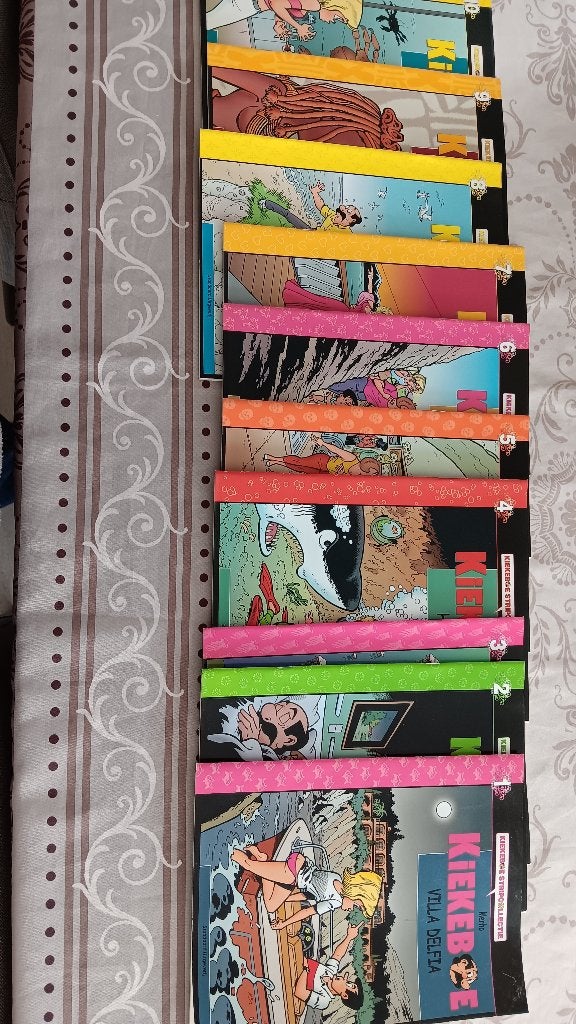 lot strips in ongelezen staat, Meerdere stripboeken, Ophalen, Zo goed als nieuw