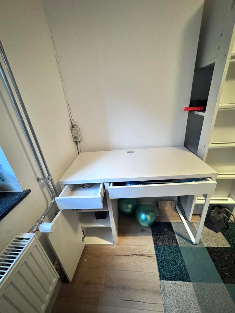 Bureau enfants, Enlèvement, Comme neuf, IKEA