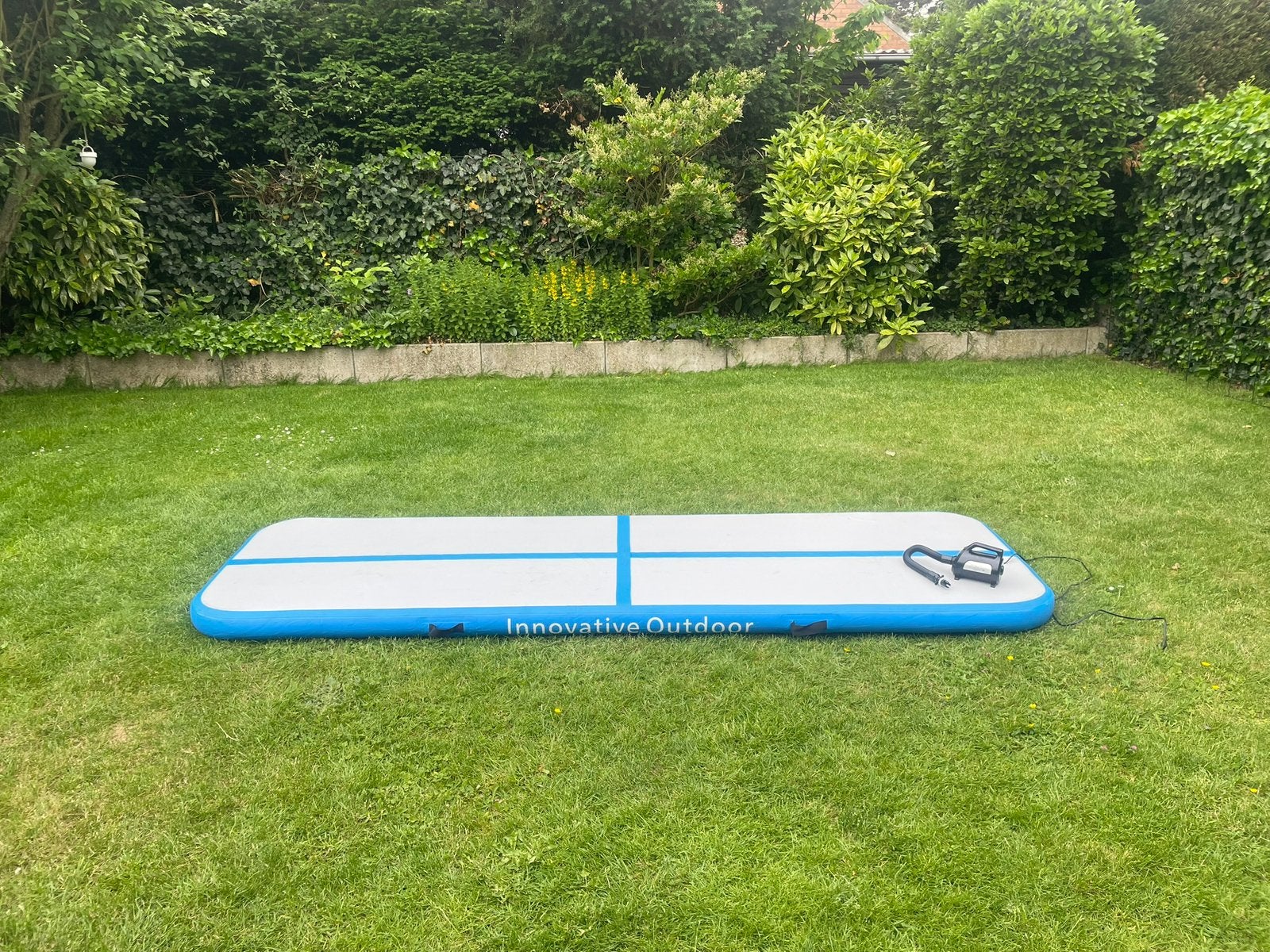 Airtrack zo goed als nieuw, Ophalen, Zo goed als nieuw
