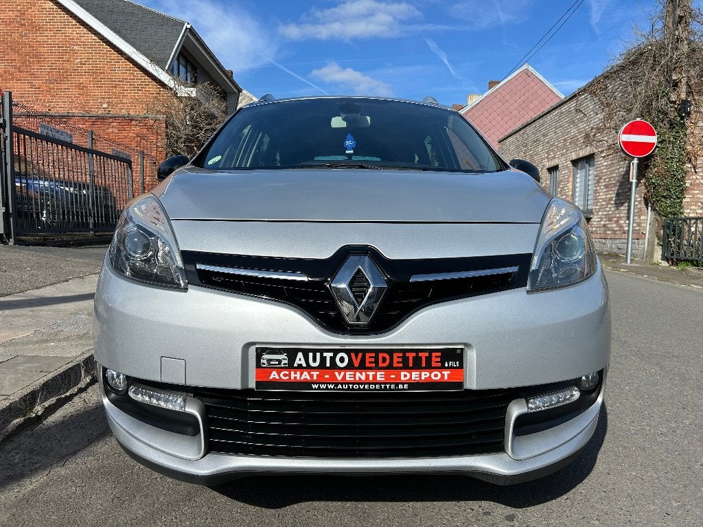 Renault Grand Scenic 1.5 dCi 5pl. 81 (110) KW (PK) GAR.1AN, Auto's, Renault, Voorwielaandrijving, 4 cilinders, Bedrijf, https://public.car-pass.be/vhr/6bb2c37e-1cb6-430f-802b-1d725dc482d1